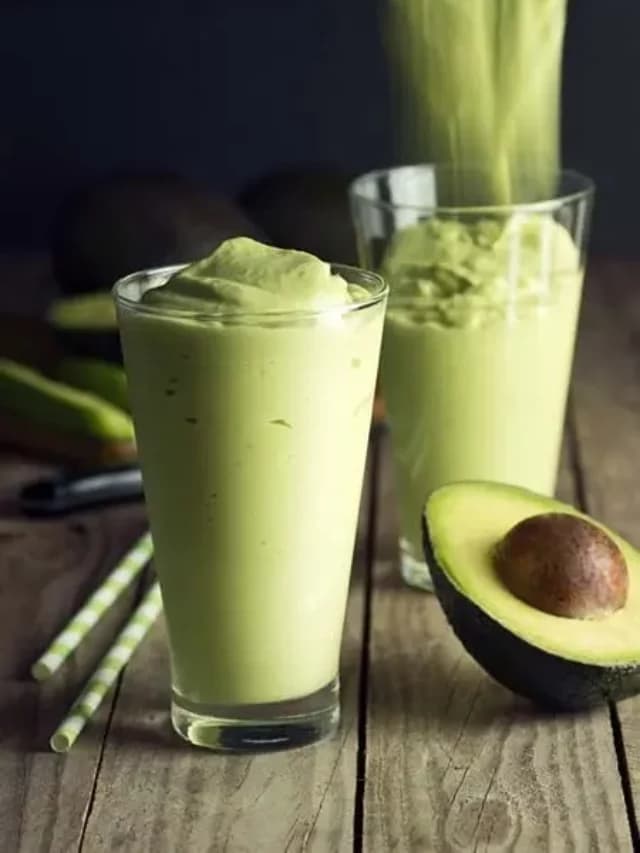 Spinach Avocado Banana Smoothie Recipe